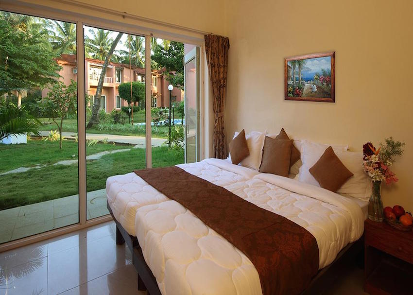 Byke Old Anchor Beach Resort.jpg