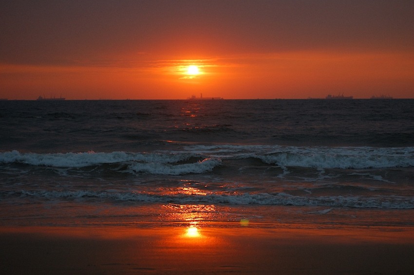 Candolim-Beach.jpg
