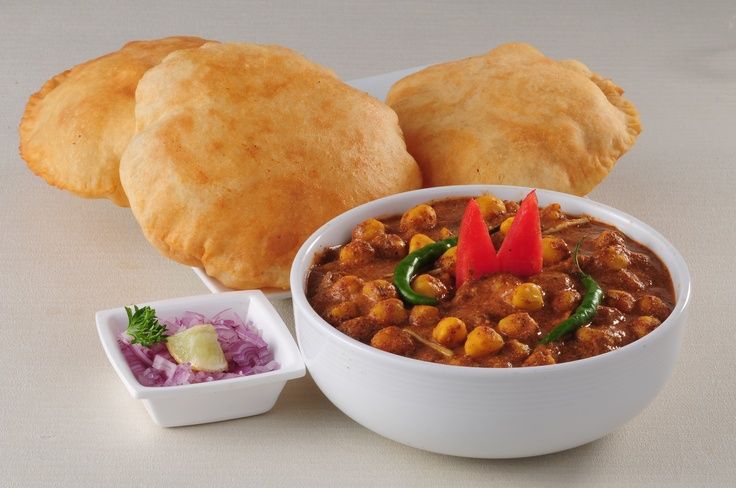 Chana-Bhatura-Bollywood-Restaurant-Brampton-Canada.jpg
