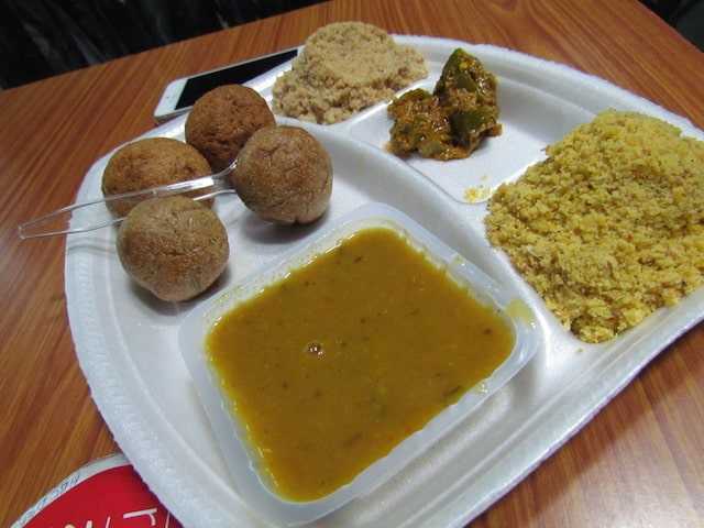 Economy Thali of Khamma Ghani.jpg