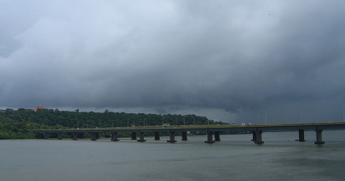Goa_-_An_Overcast_Season_(16).JPG