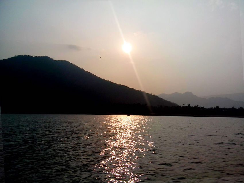 Gorge View in Papikondalu.jpg