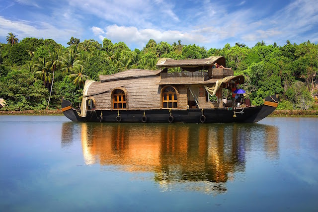 houseboat in kerala.jpg