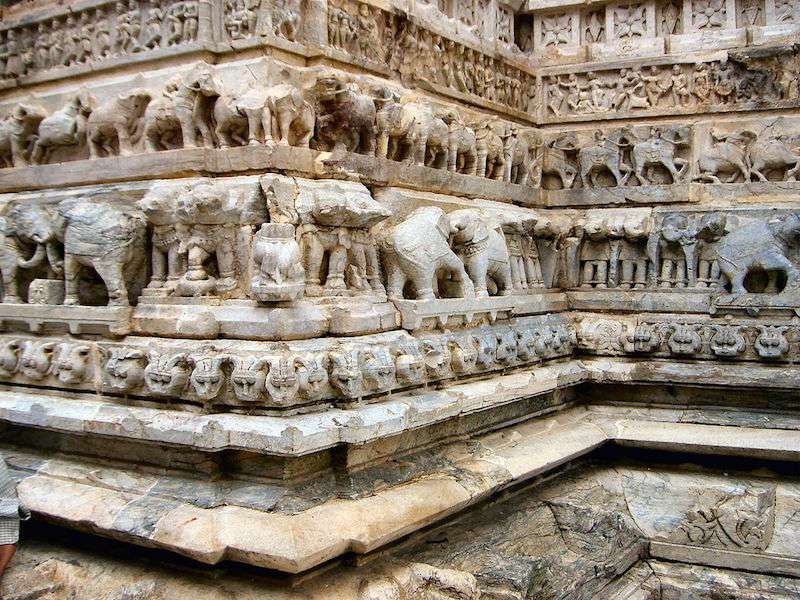 Jagdish-temple-Udaipur.jpg