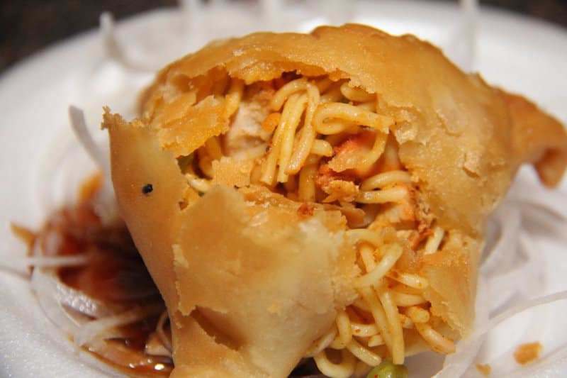 Kumar Samose Wala's Samosa.jpg