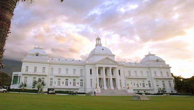 Marble-Palace-kolkata.jpg