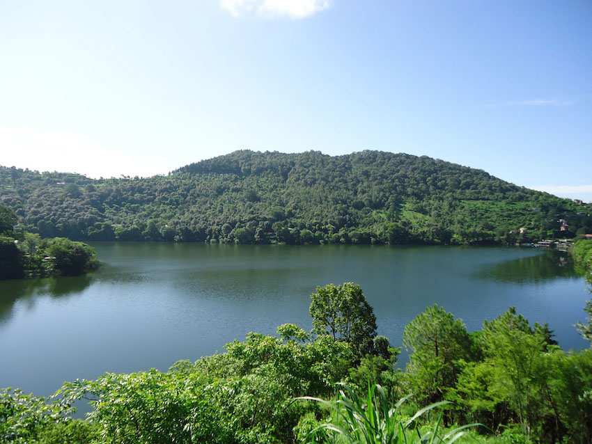 Naukuchiatal.jpg