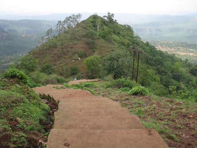 Patalkot-Valley.jpg