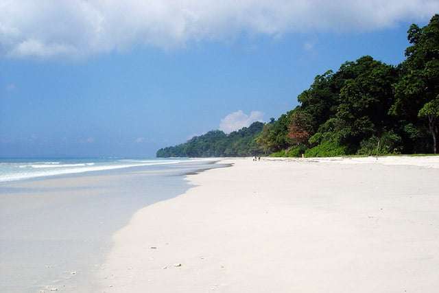 Radhanagar Beach in Havelock.jpg