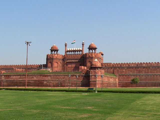 Red-Fort.jpg