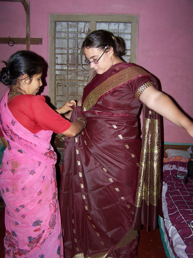 Saree_wrapping.jpg