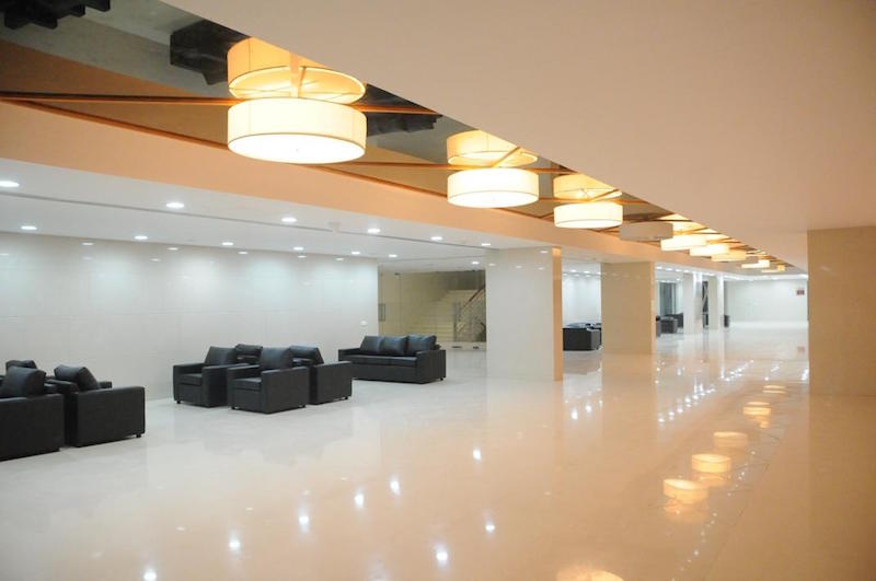 Seven Hills Hospital mumbai.jpg