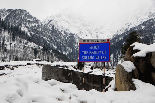 Solang Valley in Winter.jpg