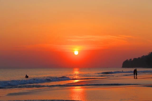 Sunset-at-Havelock-Island-in-Andaman.jpg