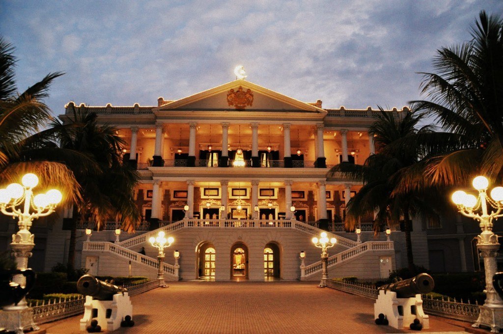 Taj Falaknuma.jpg