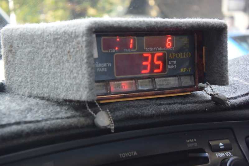 Taxi-to-pattaya.jpg