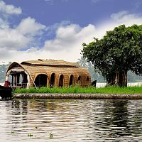 Alleppey Backwaters Honeymoon - Image Credit @ Wikipedia