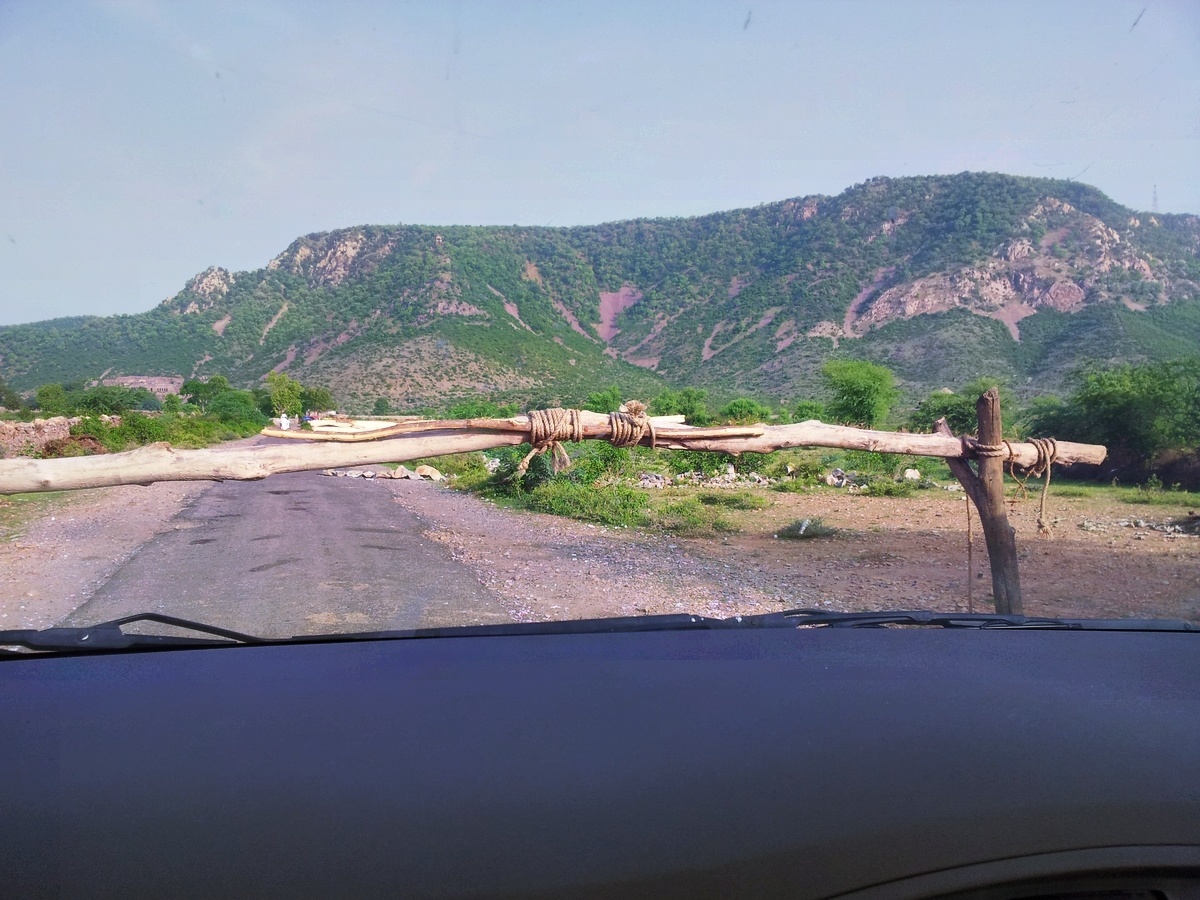 Bhangarh fort entry