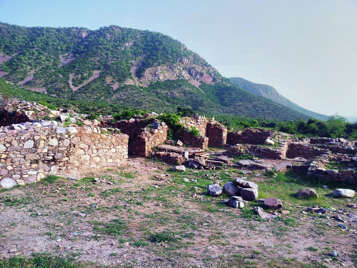 Bhangarh fort houses