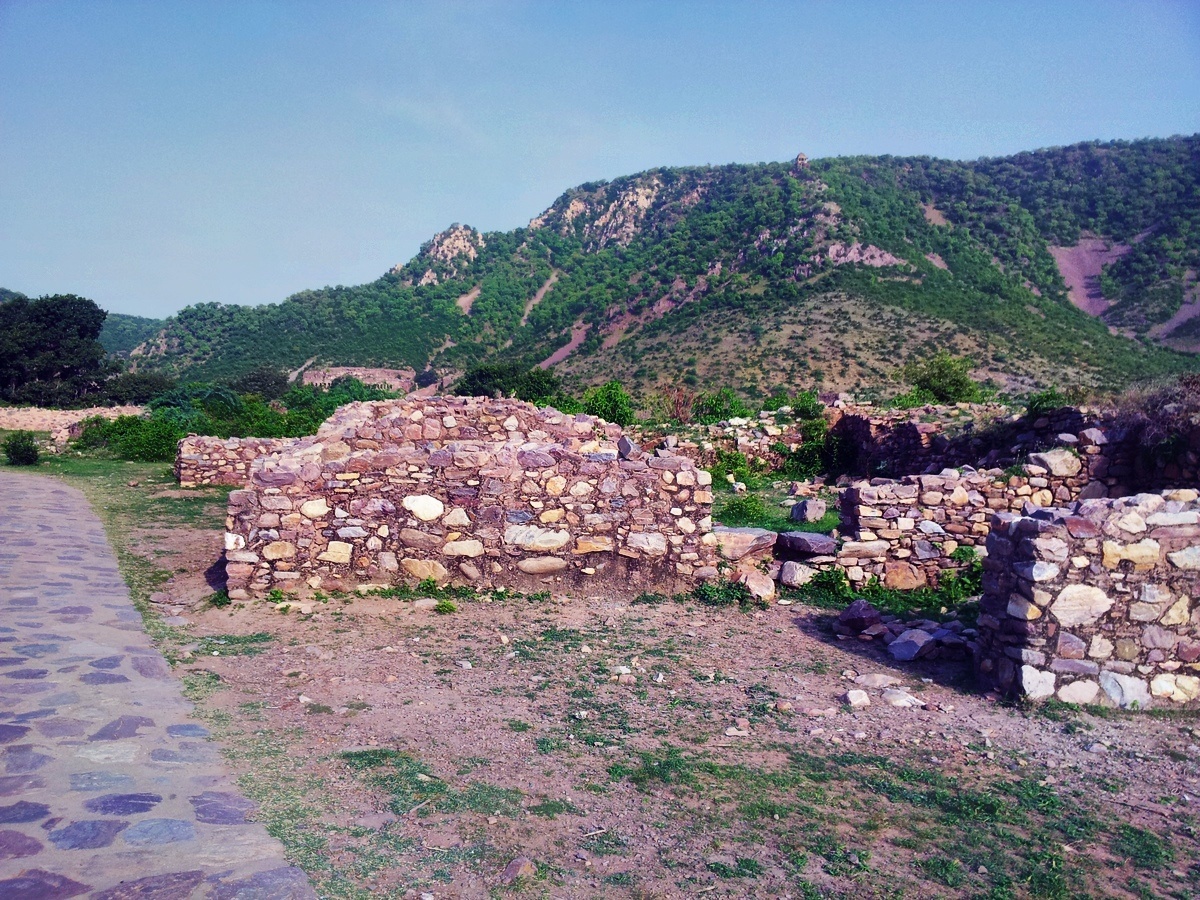Bhangarh shopping arcade ruins