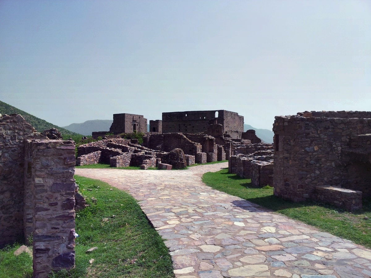 Bhangarh town