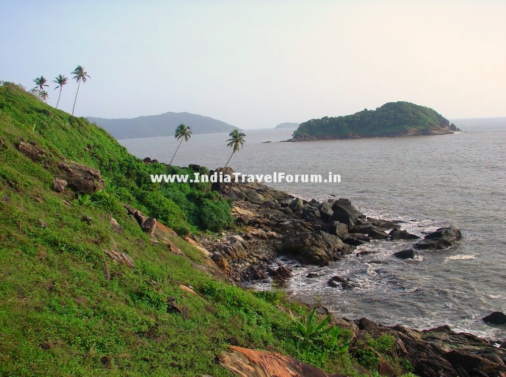 Kurumgad Island as seen from a distance