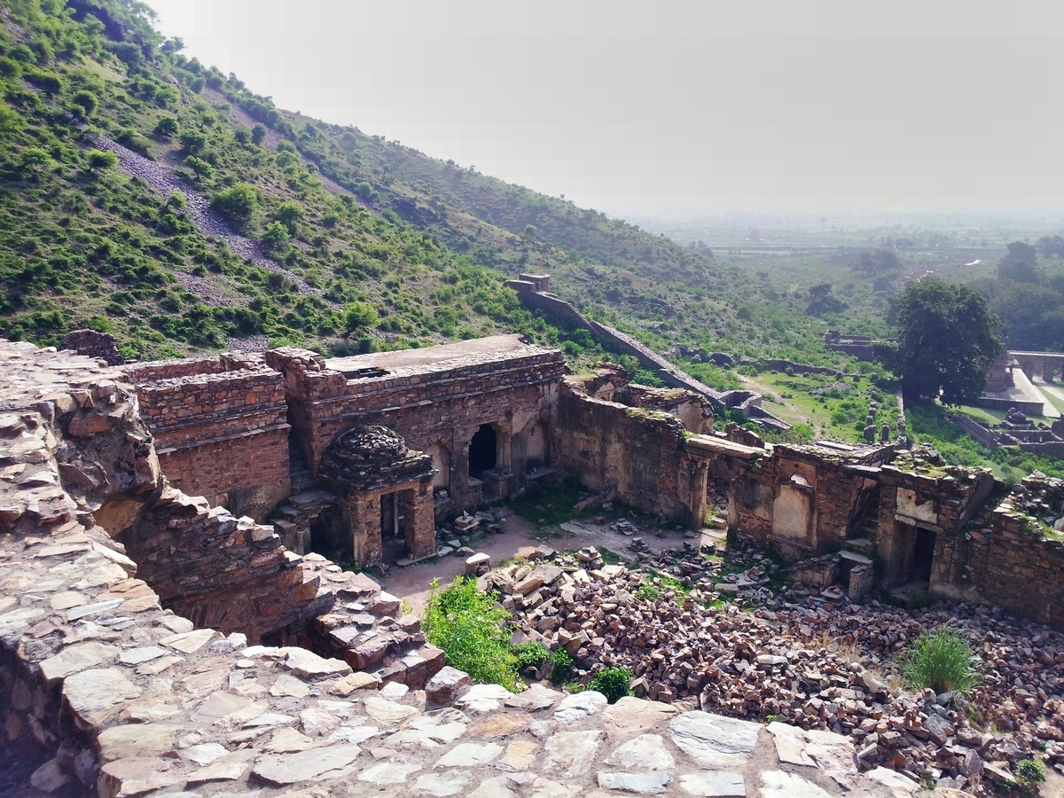 Rani Ratnavati palace Bhangarh