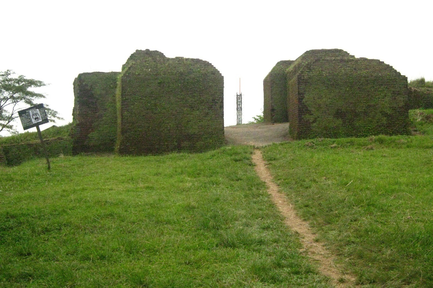 Ruins Of Ita Fort - Image Credit @ Wikipedia